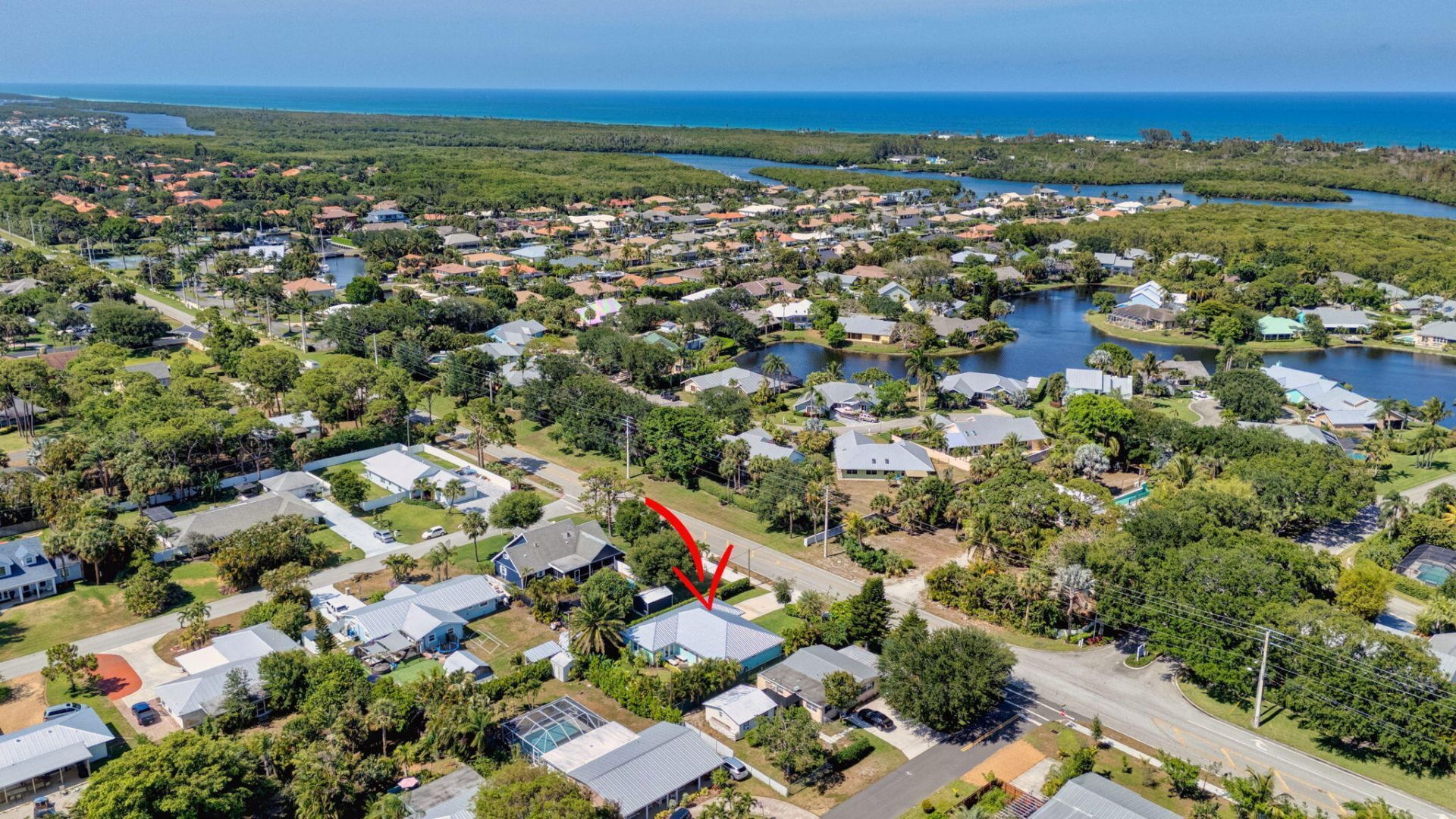 10600 SE Gomez Avenue, Hobe Sound, FL 33455 Photo