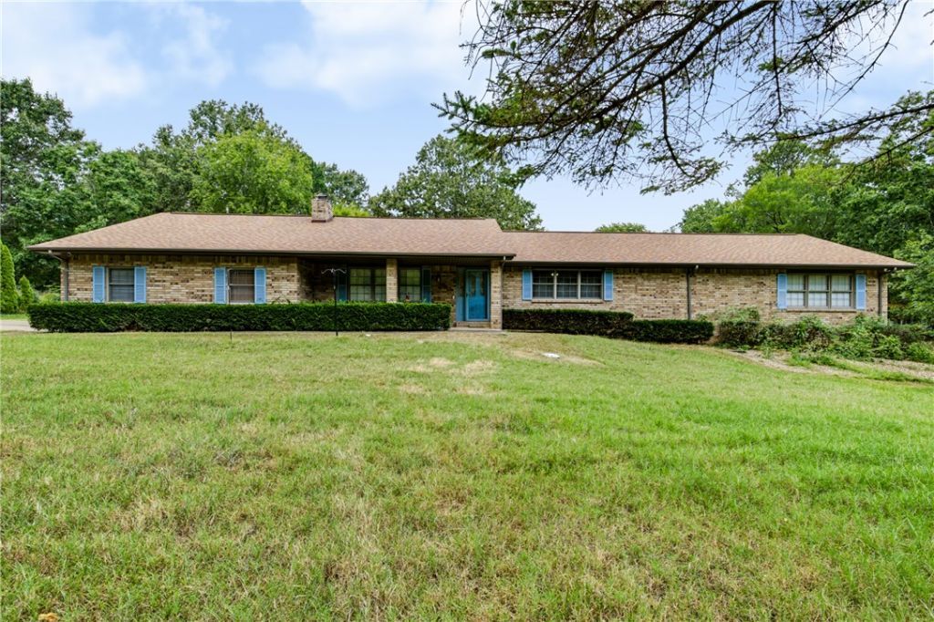 231 Ridgewood Drive, Lakeview, AR 72642 Main Photo