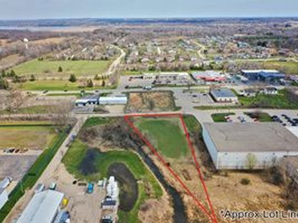 Lot 2 Commercial Street , Richmond, IL 60071