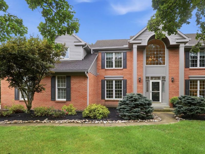 1013 Bayhill Lane, Miami Township, OH 45140 Photo 2