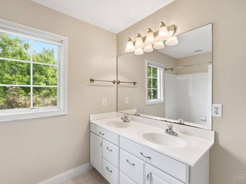 1013 Bayhill Lane, Miami Township, OH 45140 Photo 45