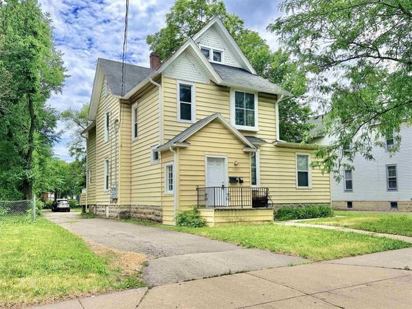 1341 Charles Street, ROCKFORD, IL 61104