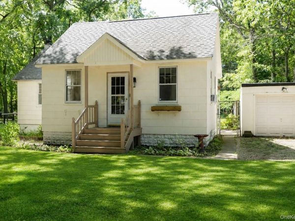 120 Lincoln Road , Medford, NY 11763