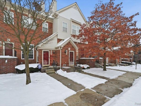 1665 Campau Farms Circle , Detroit, Mi 48207