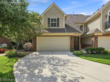 55407 Ambassador Court, Shelby Township, Mi 48316