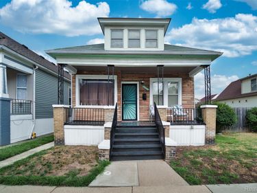 3911 Yemans Street, Hamtramck, Mi 48212
