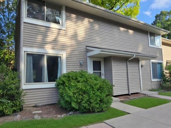 616 Rickett Road , Unit 130, Brighton, Mi 48116