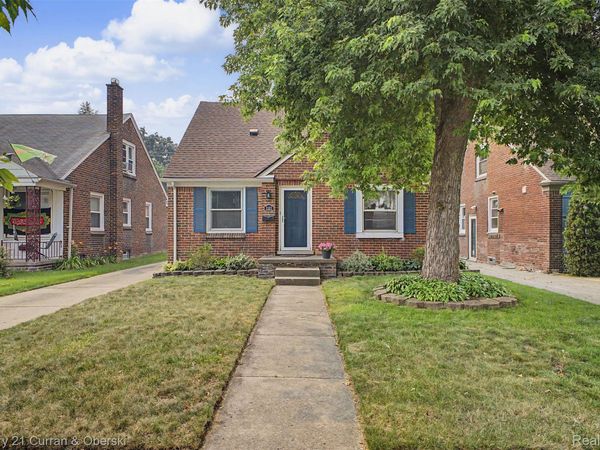 1521 Highview Street, Dearborn, Mi 48128