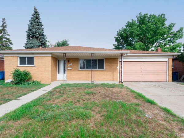 28542 Grobbel Avenue, Warren, Mi 48092