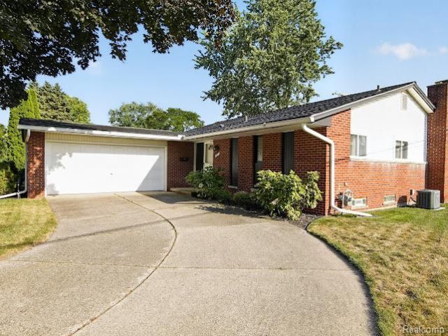 36115 Summers Street, Livonia, Mi 48154 Main Photo