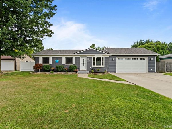 27311 Wyly Street , Chesterfield Township, Mi 48047