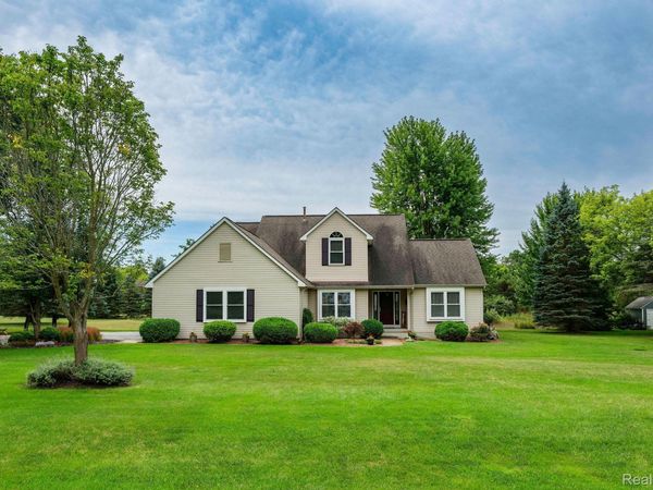 3871 Sand Bar Court, Oxford Township, Mi 48371