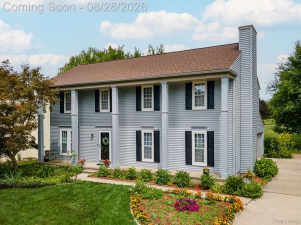 1952 Cedaredge Road, Rochester Hills, Mi 48306