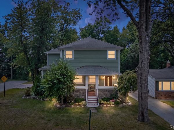 2159 Avondale Street, Sylvan Lake, Mi 48320
