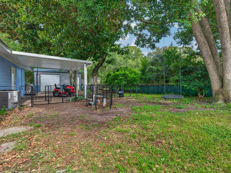 Property Image 43