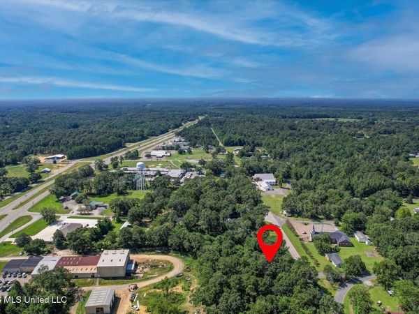 24152 Church Avenue, Saucier, MS 39574