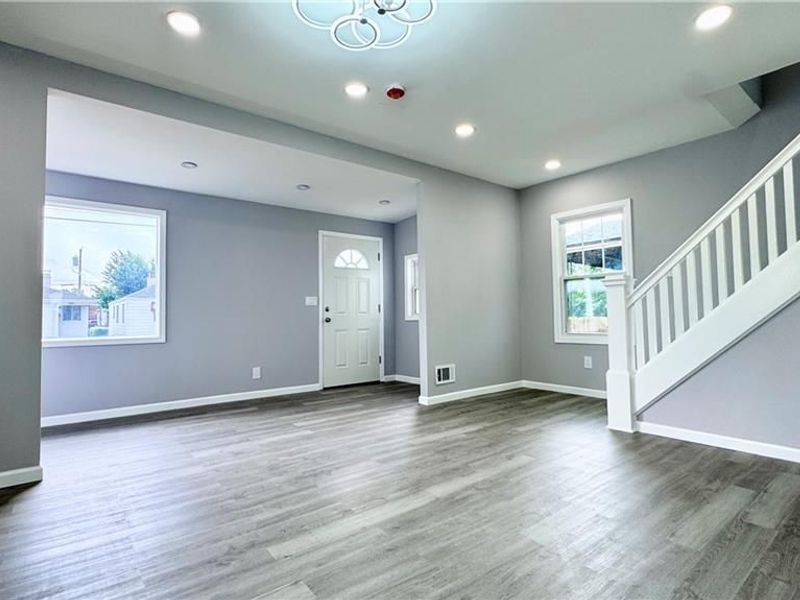 941 Springfield Street, Dayton, OH 45403 Photo 6