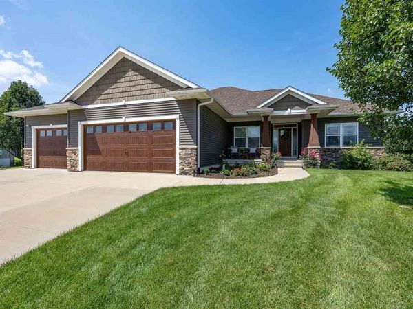 4535 Par Cir, Marion, IA 52302