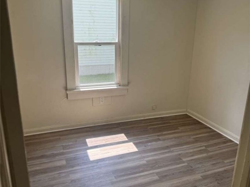 4892 Toledo Avenue, Lorain, OH 44055 Photo 11