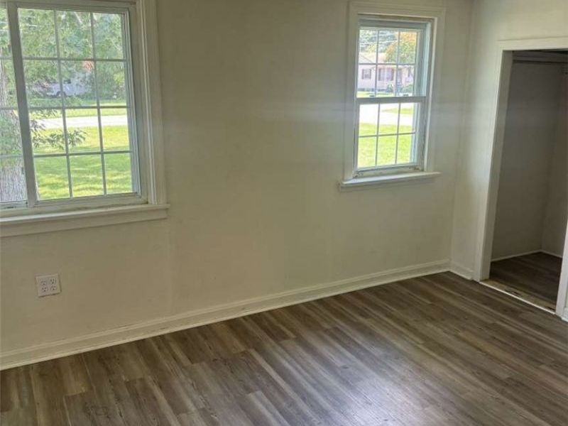 4892 Toledo Avenue, Lorain, OH 44055 Photo 12