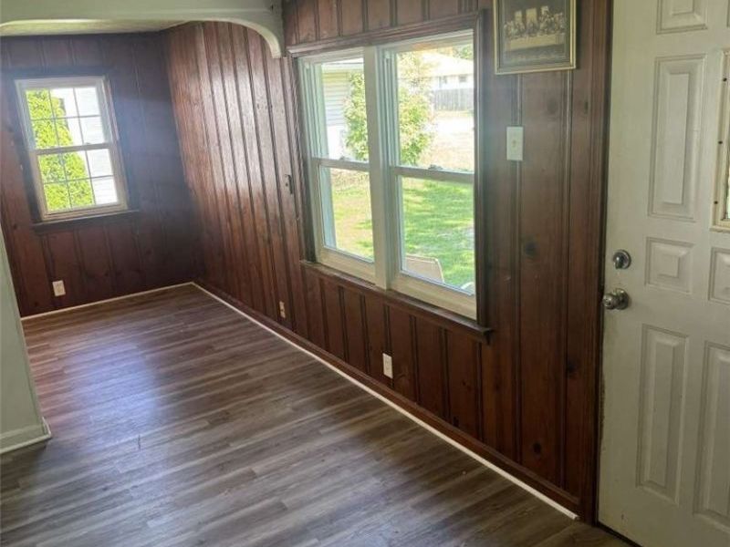 4892 Toledo Avenue, Lorain, OH 44055 Photo 9