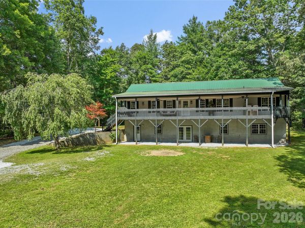 2230 Walnut Hollow Road , Brevard, NC 28712