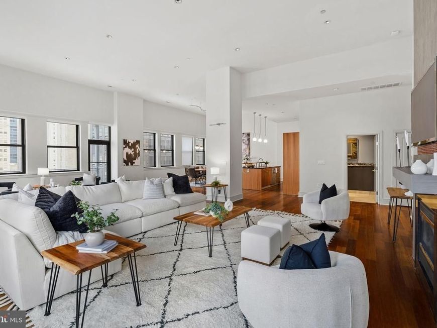 1515 Locust Street, Unit 1000, Philadelphia, PA 19102 Main Photo