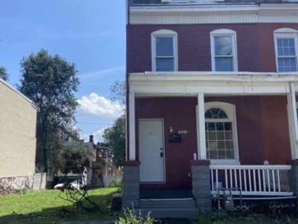 1533 BERRYHILL STREET, HARRISBURG, PA 17104