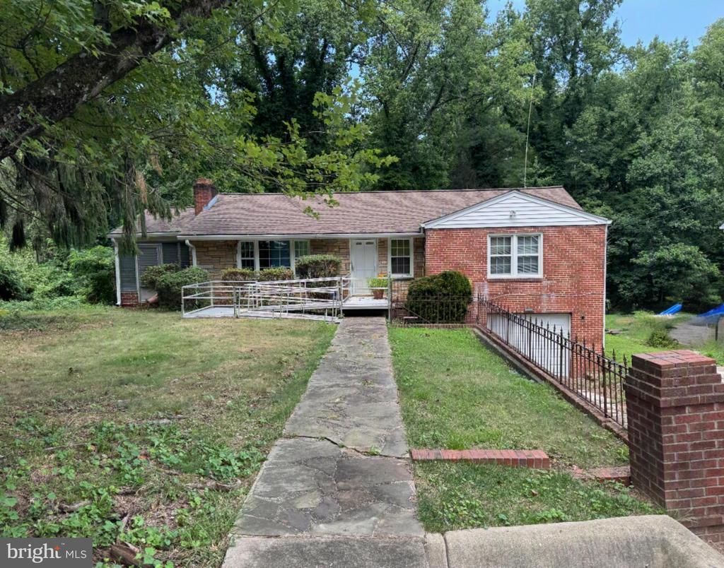 4910 SHARON ROAD , TEMPLE HILLS, MD 20748