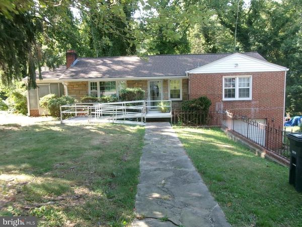 4910 SHARON ROAD, TEMPLE HILLS, MD 20748