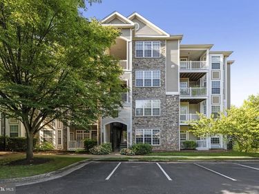 512 SUNSET VIEW TERRACE SE, Unit 204, LEESBURG, VA 20175