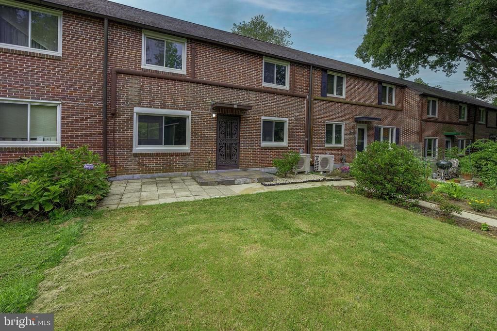 6 S HILLSIDE ROAD, GREENBELT, MD 20770