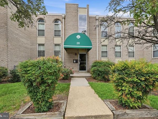 28 CANTERBURY SQUARE, Unit 302, ALEXANDRIA, VA 22304