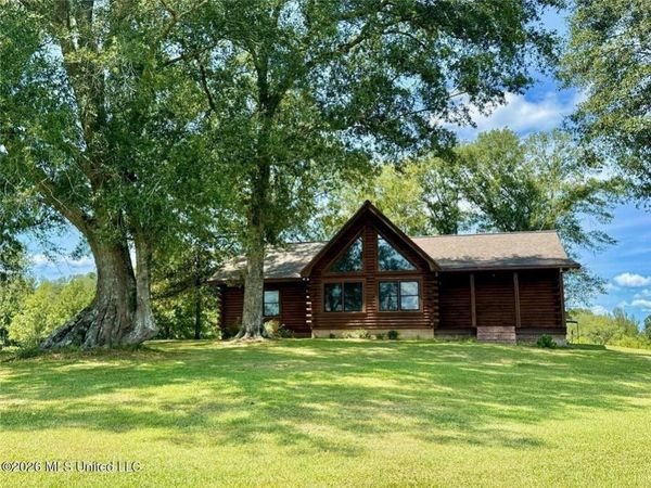 356 DRY CREEK Trail , MS 39629