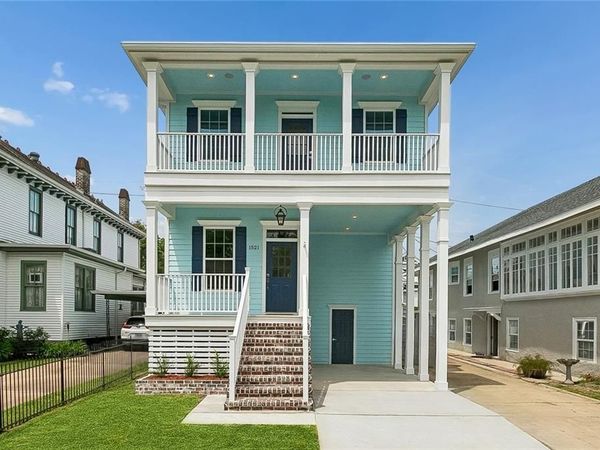 1521 VERNA Court , New Orleans, LA 70119