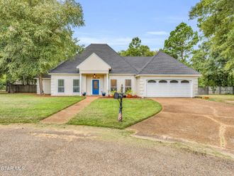 88 Sir Henry Drive Columbus, MS 39705