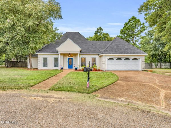 88 Sir Henry Drive, Columbus, MS 39705