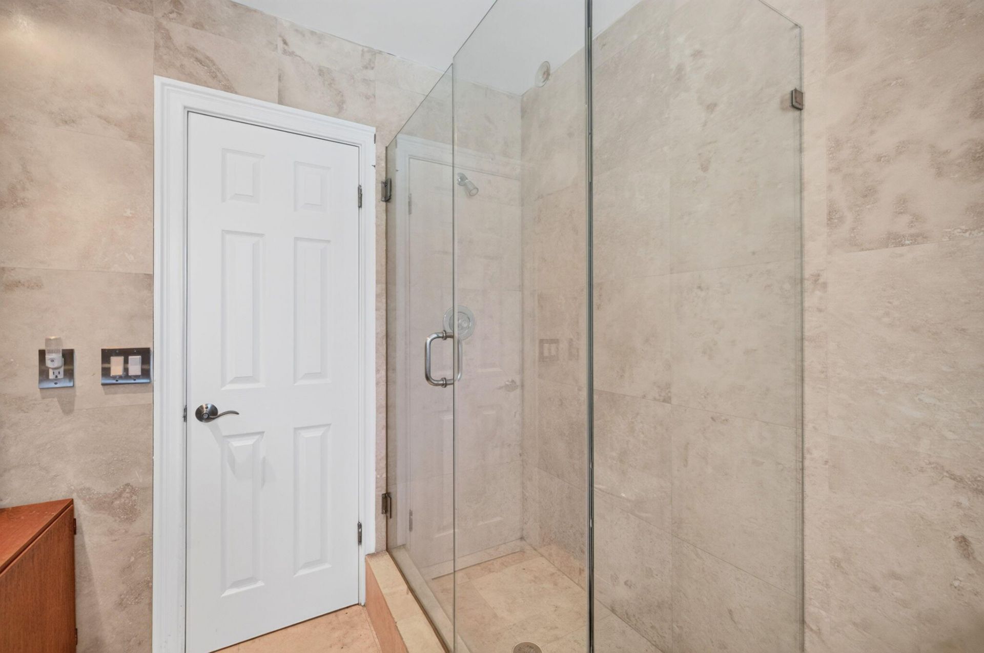 5581 NE 28th Avenue, Fort Lauderdale, FL 33308 Photo