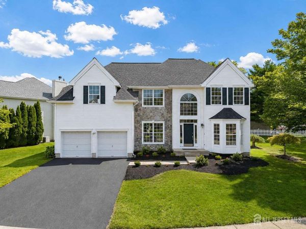 4 Sequoia Drive , Dayton, NJ 08810