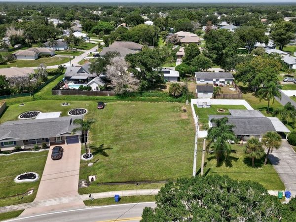 852 Barber Street, Sebastian, FL 32958