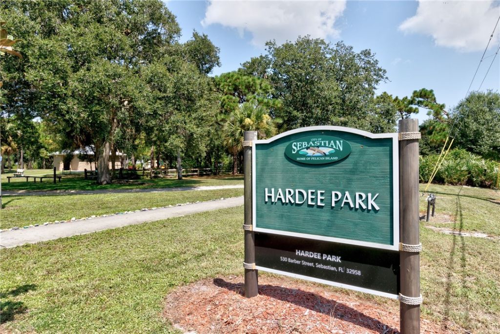 852 Barber Street, Sebastian, FL 32958 Photo