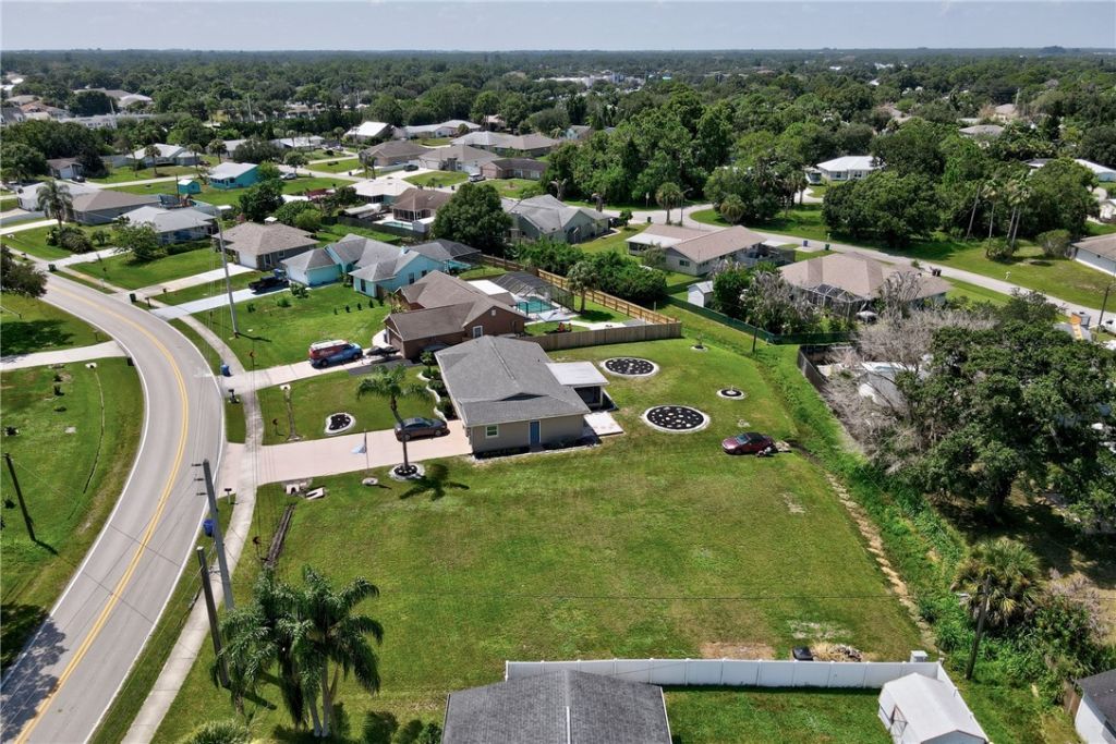 852 Barber Street, Sebastian, FL 32958 Photo