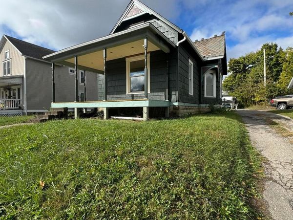 540 Hamilton Street , Bellefontaine, OH 43311