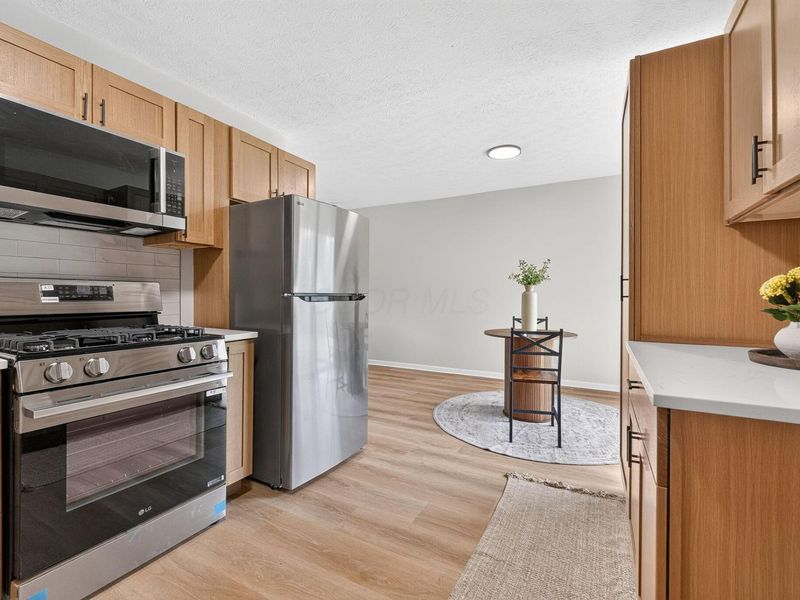 2491 Brocton Court , Columbus, OH 43219 Photo 13