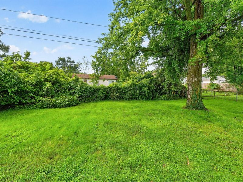 2491 Brocton Court , Columbus, OH 43219 Photo 22