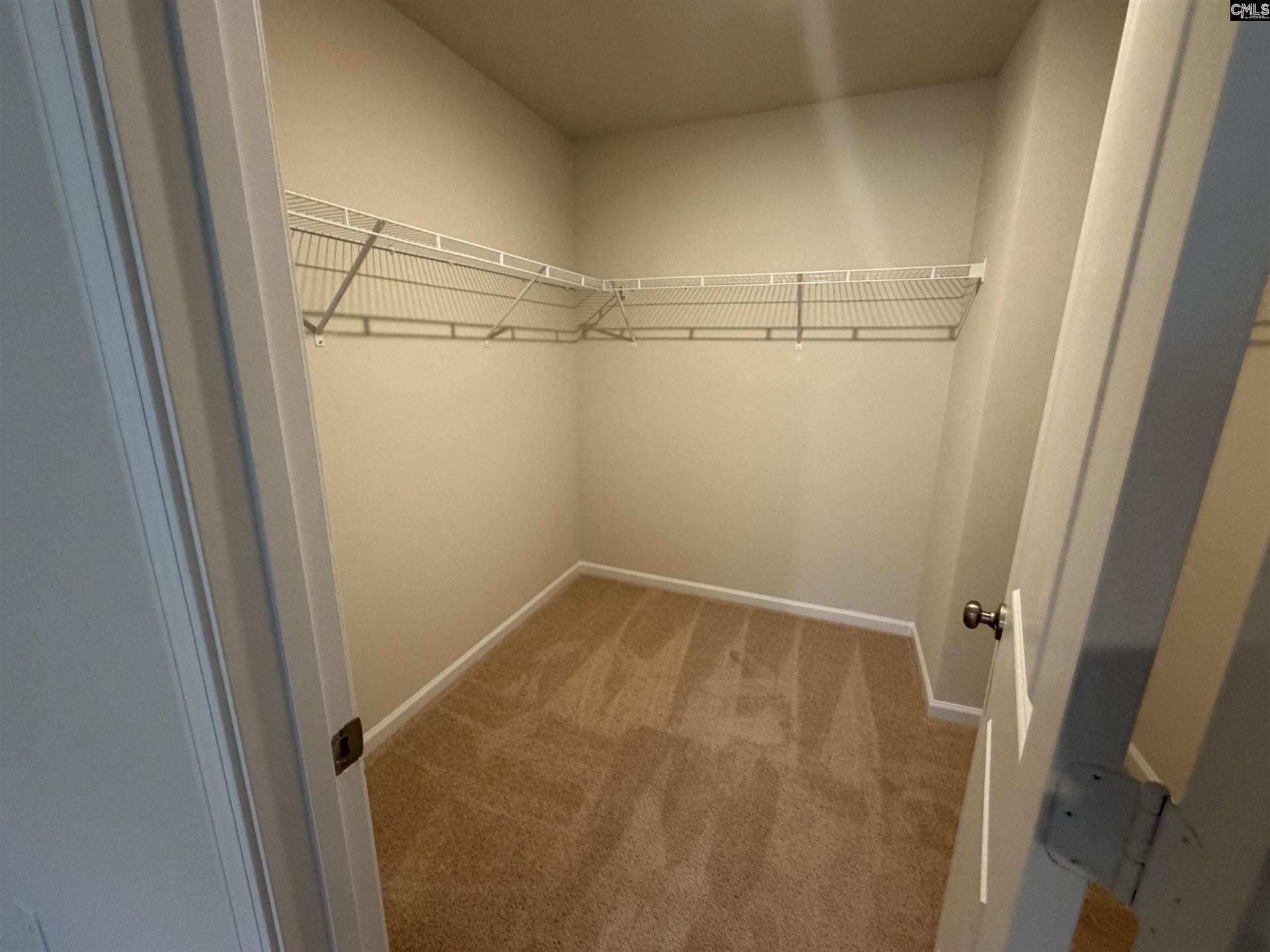 1318 Crosshill Court Photo 4