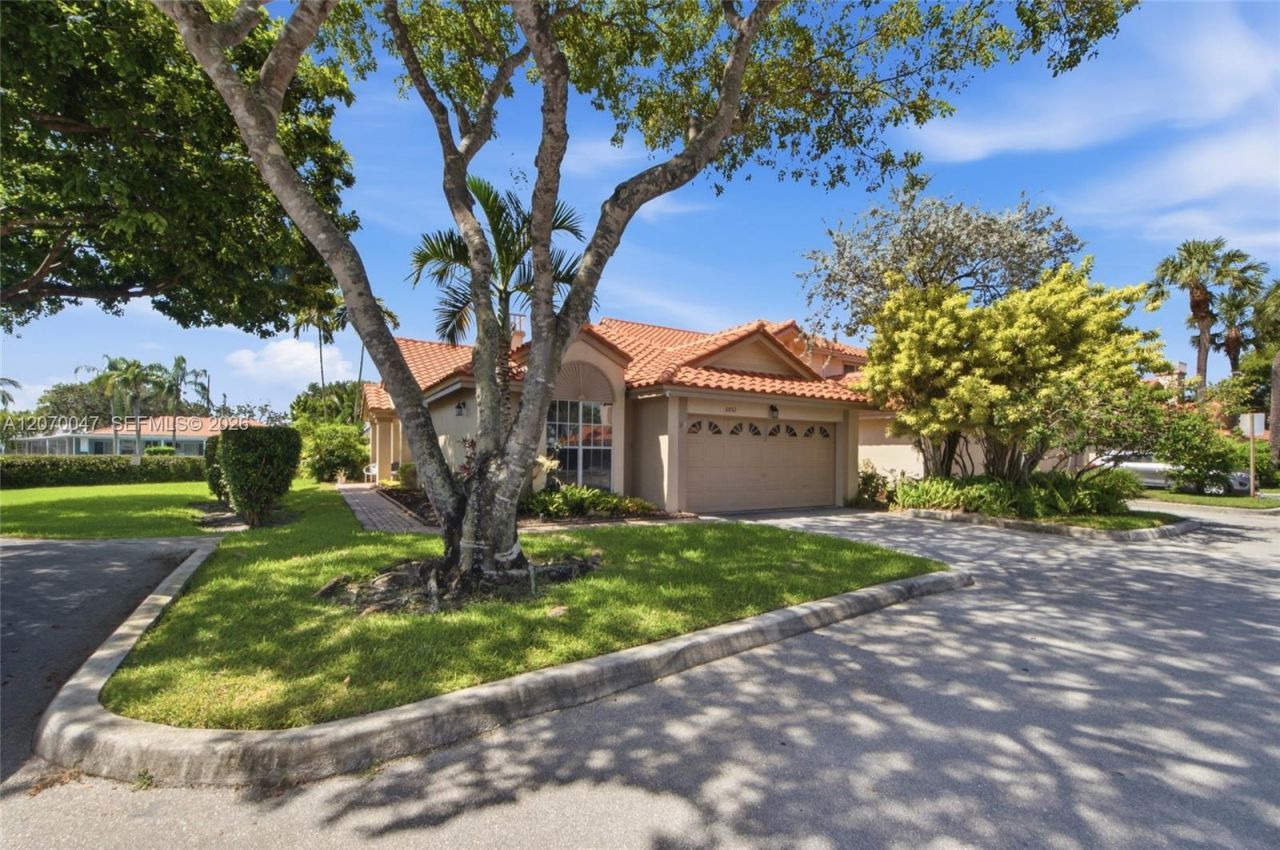 10852 Cypress Glen Dr , Coral Springs, FL 33071 Photo