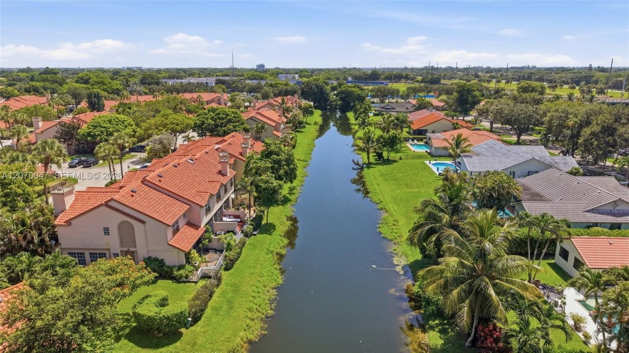 10852 Cypress Glen Dr , Coral Springs, FL 33071 Photo