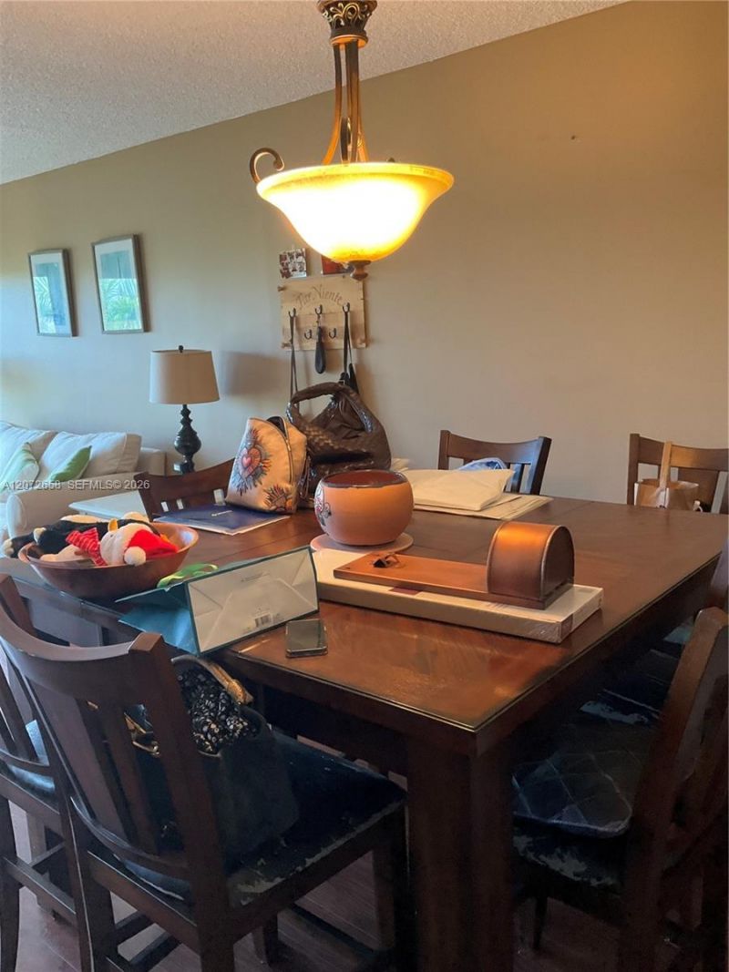 3050 Presidential Way , Unit 403, West Palm Beach, FL 33401 Photo