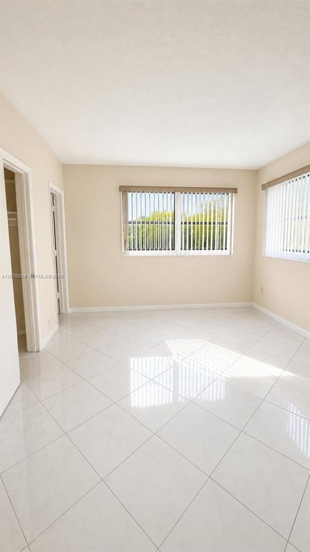 245 NE 191st St , Unit 3012, Miami, FL 33179 Photo